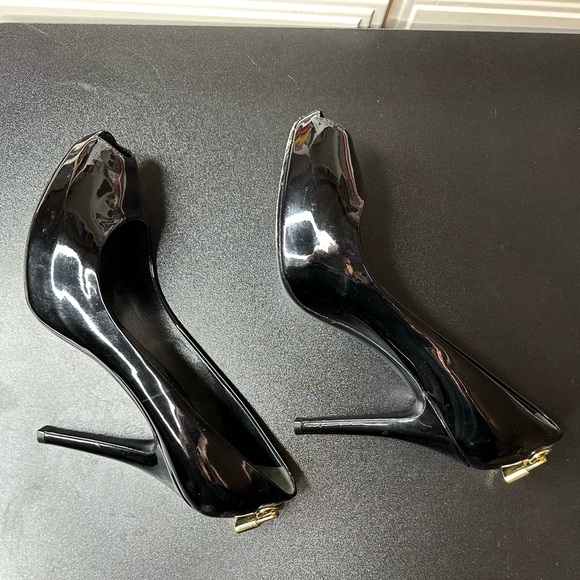 Louis Vuitton Oh Really Peek-A-Boo pumps. Size 6.5 Black patent. Fantastic! - Picture 4 of 11